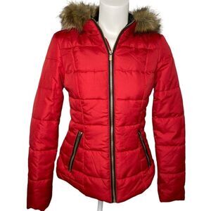 Celebrity Pink Hooded Puffer Coat‎ Women's SMALL Red Faux-Fur Lined Pockets NEW